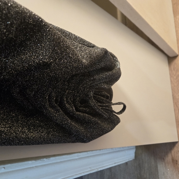 Shimmering Black Fashion Dress - Picture 3 of 6